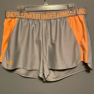 Womens Under Armour shorts *LIKE NEW*